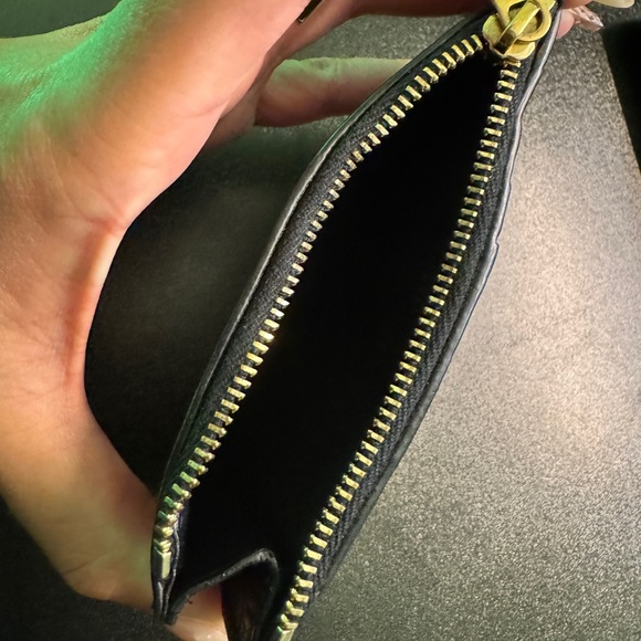 YSL tiny Cassandre fragments zip card case in crocodile embossed matte leather - Picture 4 of 4